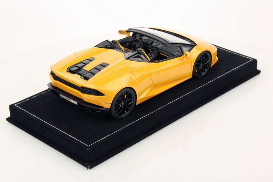 (Used) Lamborghini Huracán LP 610-4 Spyder - Mr Collection  1/18 - LAMBO020D