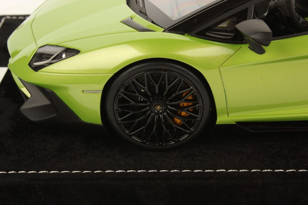 (Used)Lamborghini Aventador LP 750-4 Superveloce Roadster  - Mr Collection  1/18 - SVROADSTERSPECIAL06