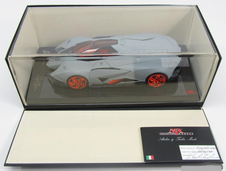 (Used) Lamborghini Egoista with Walter de Silva signature  - Mr Collection  1/18 - EGOISTASPECIAL07