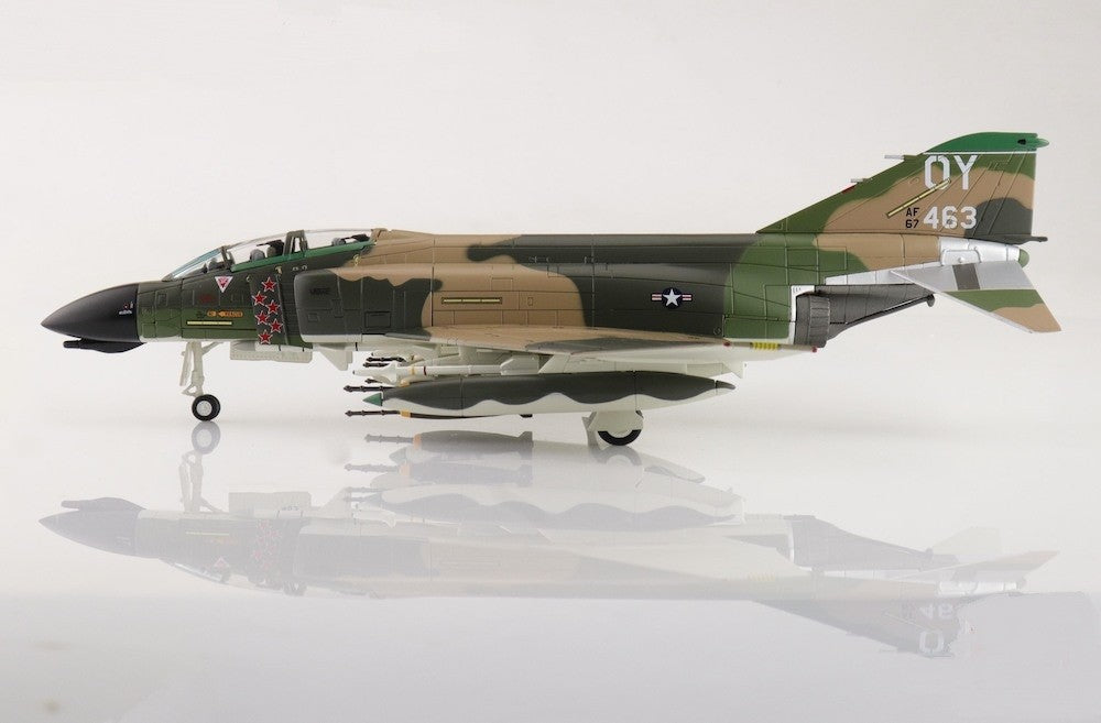 McDonnell Douglas F-4D Phantom II / USAF 432nd TRW, 665th TFS, Thailand, Oct. 1972 / Hobby Master 1:72 HA19073