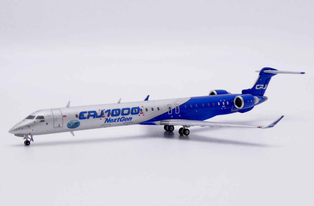 Bombardier CRJ-1000ER "House Colors" / C-FNXG/  JC Wings / 1:400 / LH4407