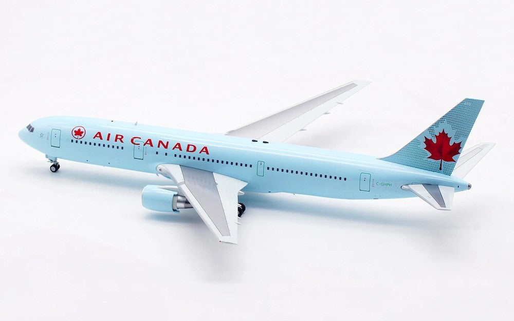 Air Canada Boeing 767-300 / C-GHPH / B-Models / 1:200 / B-763-AC-HPH