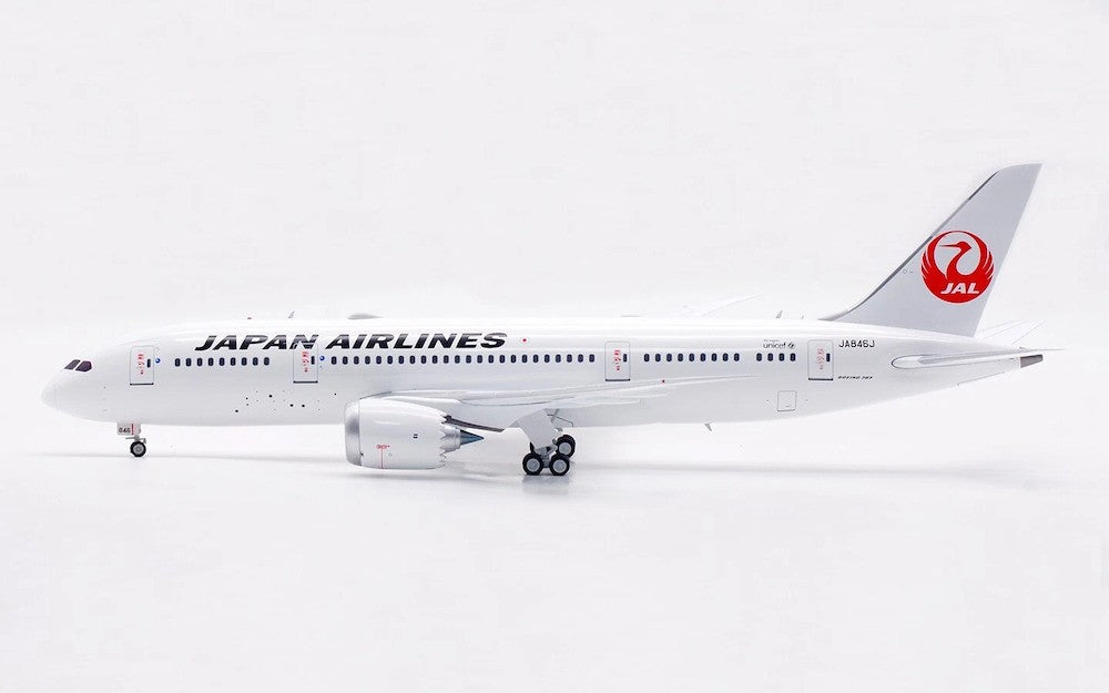 Japan Air Lines Boeing 787-8 Dreamliner / JA846J / B-Models / 1:200 / B-788-846