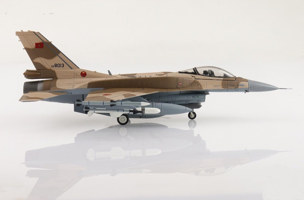 Lockheed F-16C Fighting Falcon / RMAF, no. 08-8013, RAF Fairford, UK, RIAT 2024 / Hobby Master 1:72  HA38050
