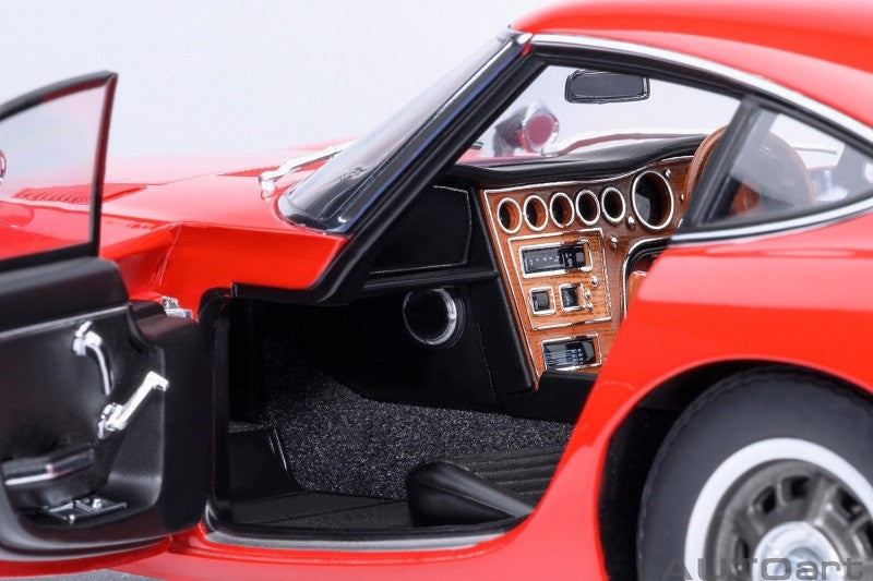 Toyota 2000GT 1967 (Red) - Autoart 1/18 - 79547 - Passion Diecast 