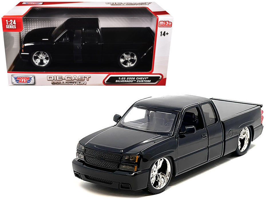 Chevy Silverado Extended Cab 2006 Custom - Black - Motormax 1/25 - 79039 BK Passion Diecast
