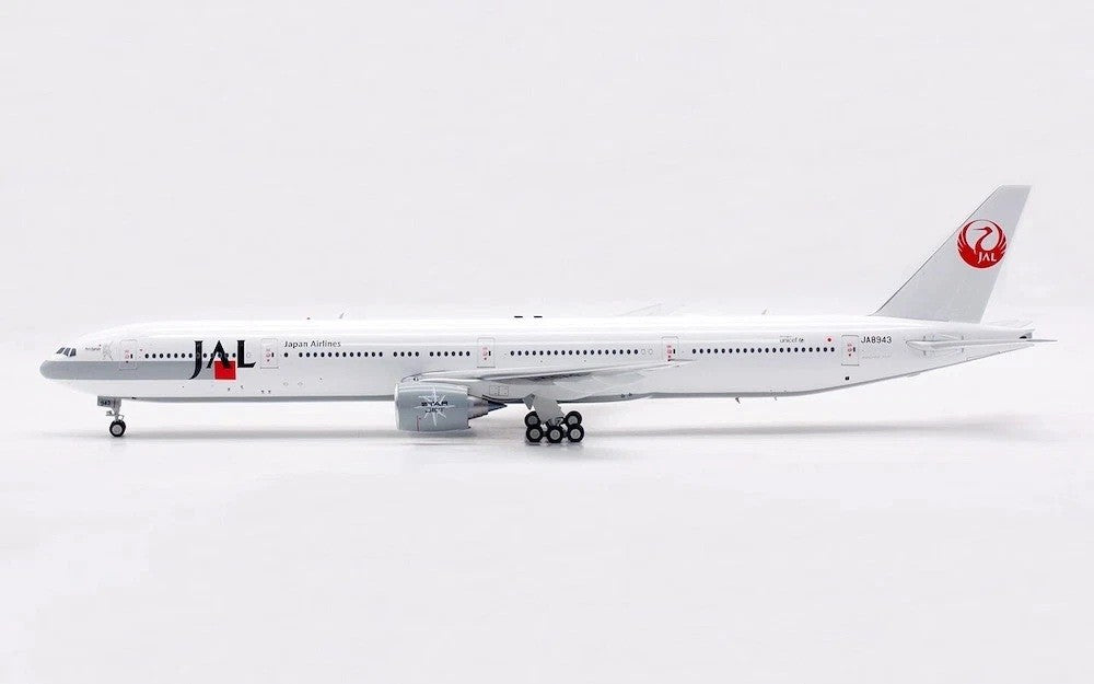 Japan Air Lines Boeing 777-300ER "Arcturus" / JA8943 / B-Models / 1:200 / B-773-JAL-943
