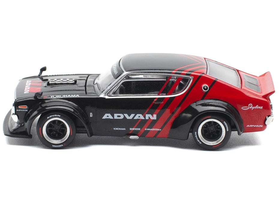 Skyline KPGC110 "Kenmeri" "ADVAN" Black and Red - Pop Race 1:64 - PR640199 -  Passion Diecast 
