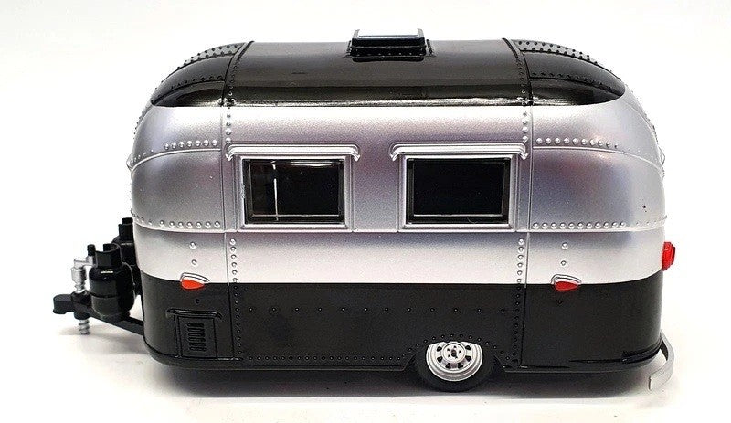 Airstream 16 Bambi Sport - Silver and Black Greenlight 1/24 18226 Passion Diecast 