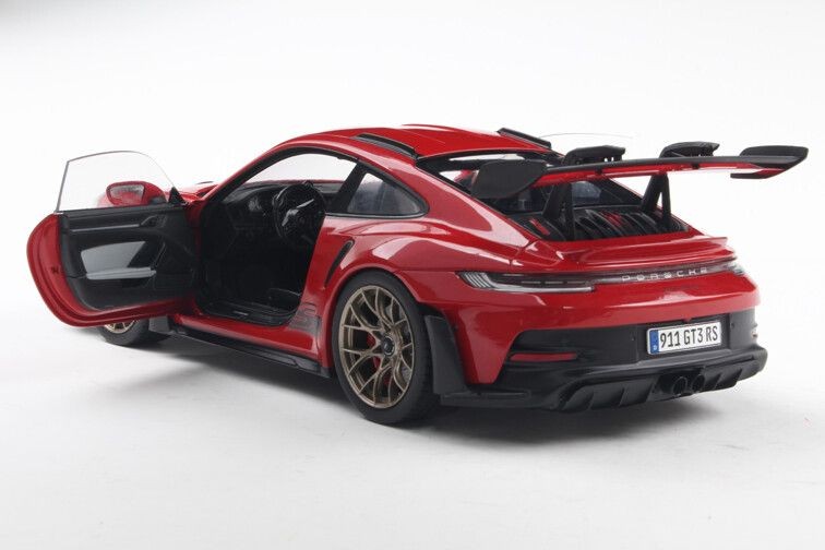 Porsche 911 992 GT3 RS COUPE 2024 Rouge - Solido - 1/18 - S1812101 - Passion Diecast 