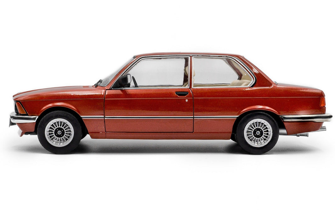 BMW E21 323i - Kastanienrot Metallic - 1980 - Solido - 1/18 - S1812802 - Passion Diecast 