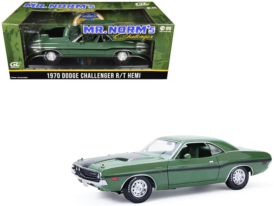 Mr. Norms 1970 Dodge Challenger R/T Hardtop Hemi F8 Green with Green Top & Green Interior - 1/18 - Greenlight - 13700