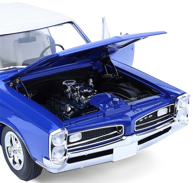1966 Pontiac GTO in Barrier Blue with White Top - 1/18 - Highway 61 - 18047