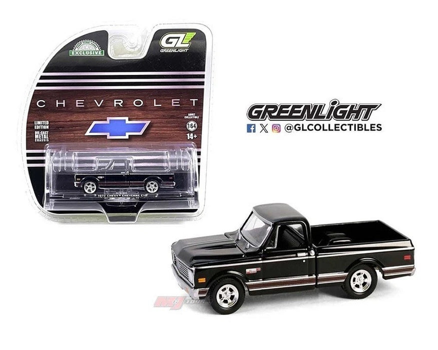 1972 Chevrolet Cheyenne C10 Short Bed Pickup Truck (Hobby Exclusive) - 1/64 Greenlight - 30546