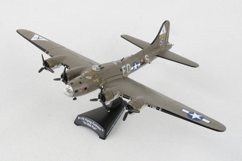 Boeing  B-17 F  Flyng Fortress " Ye Olde Pub" USAAF December 1943 / Postage Stamp 1/155 PS5413-3