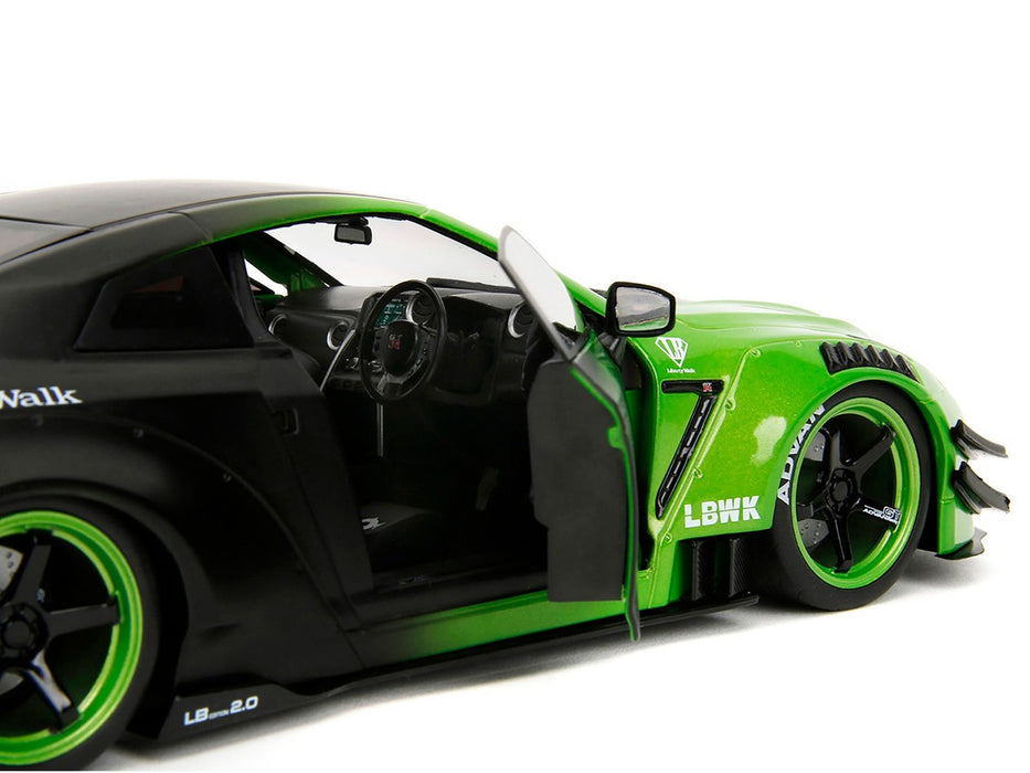Nissan Skyline GT-R R35 LBWK  GRNBK – Pink Slips  -  Jada 1/18 -  35724