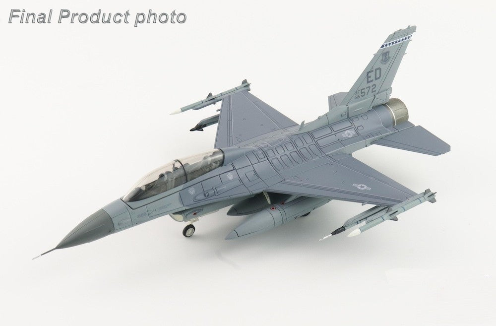 Lockheed F-16D Fighting Falcon / USAF 416th FLTS, no. 85-1572, Edwards AFB, CA, 2024 / Hobby Master 1:72  HA38064