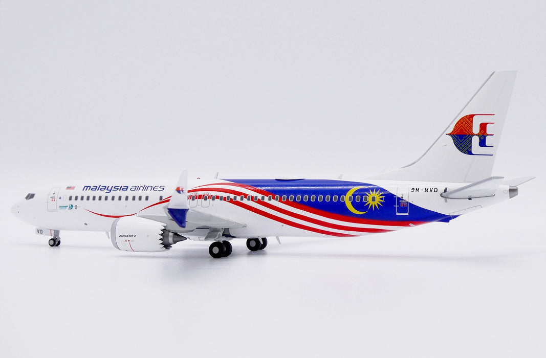 Malaysia Airlines Boeing 737-MAX8 / 9V-MVD /  JC Wings / 1:200 / LH2455