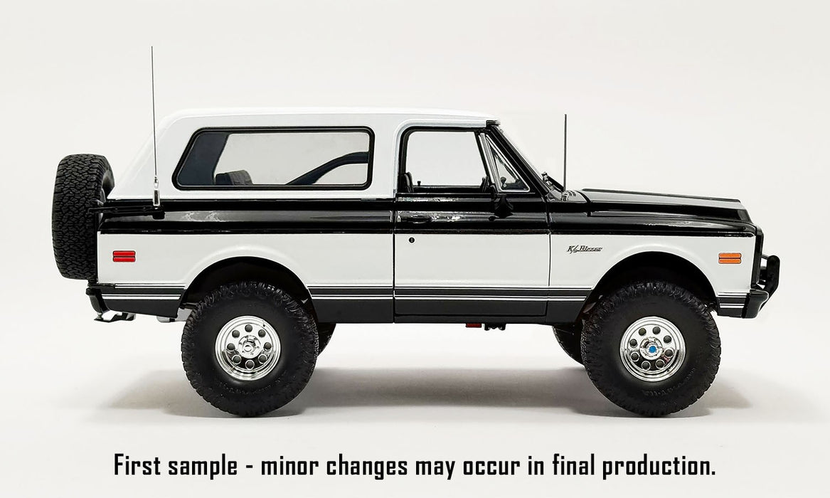 1971 Chevrolet Blazer K5 in Classic Tuxedo Black & White Two Tone - Production 500 - ACME - 1/18 - A1807716