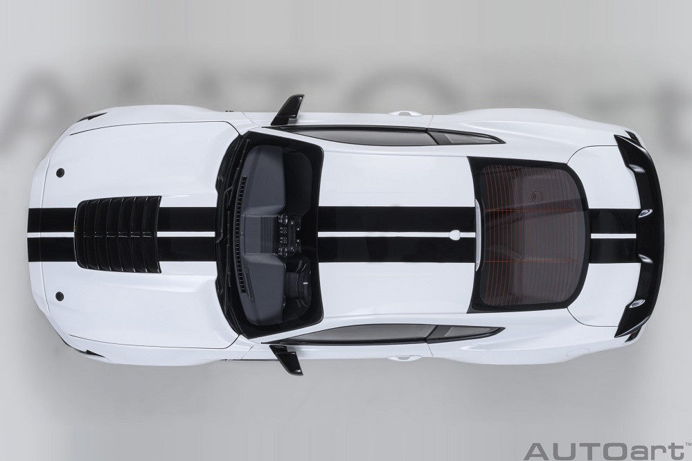 Ford Mustang Shelby GT500 (Oxford Blanc) - Autoart 1/18 - 73095 - Passion Diecast 