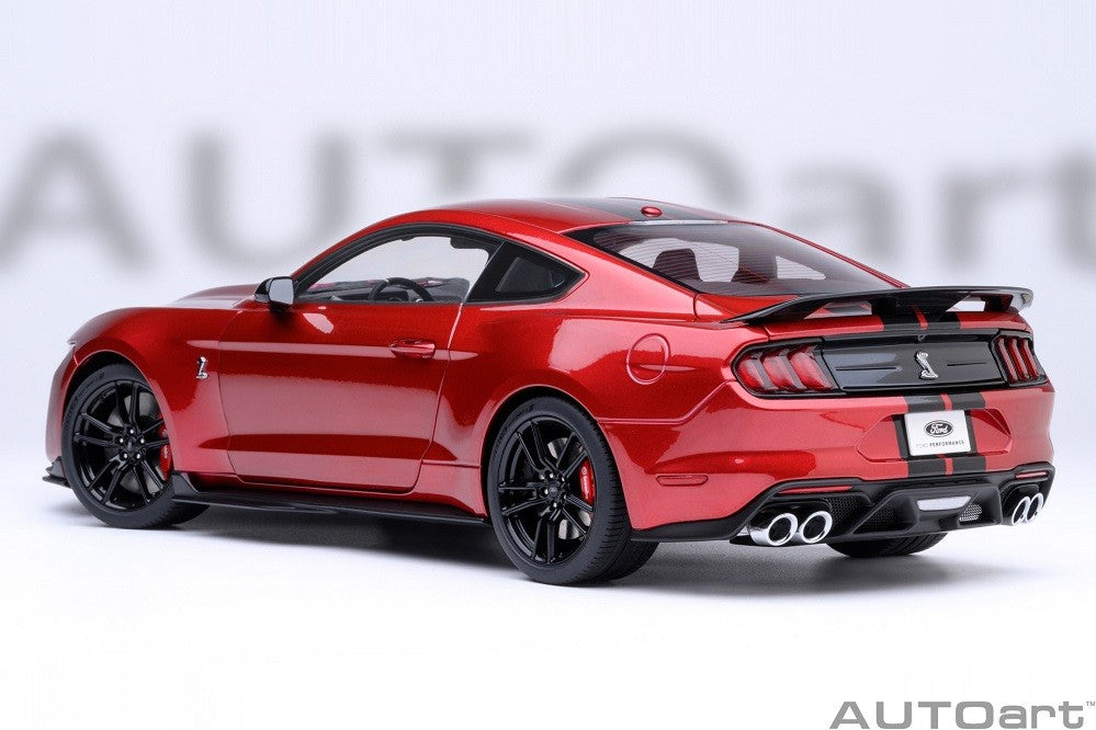Ford Mustang Shelby GT500 (Rouge rapide) - Autoart 1/18 - 73098 - Passion Diecast 