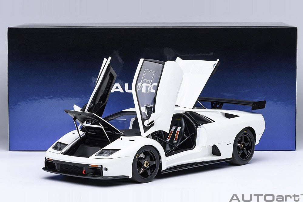 Lamborghini Diablo GTR (Impact White) - Autoart 1/18 - 79136 - Passion Diecast 