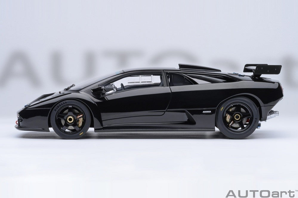 Lamborghini Diablo GTR (Deep Black) - Autoart 1/18 - 79137 - Passion Diecast 
