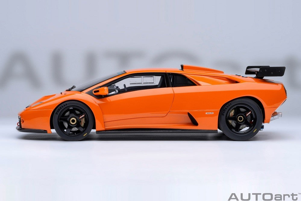 Lamborghini Diablo GTR (Arancio Ishtar) - Autoart 1/18 - 79139 - Passion Diecast 