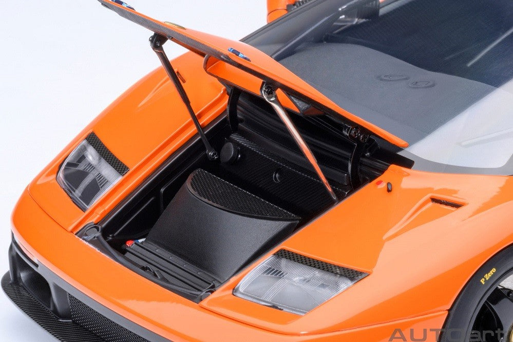 Lamborghini Diablo GTR (Arancio Ishtar) - Autoart 1/18 - 79139 - Passion Diecast 