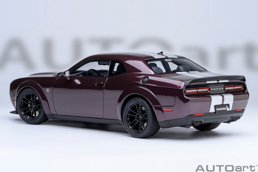 Dodge Challenger SRT Jailbreak 2022 (Hellraisin) - Autoart 1/18 - 71762 - Passion Diecast 