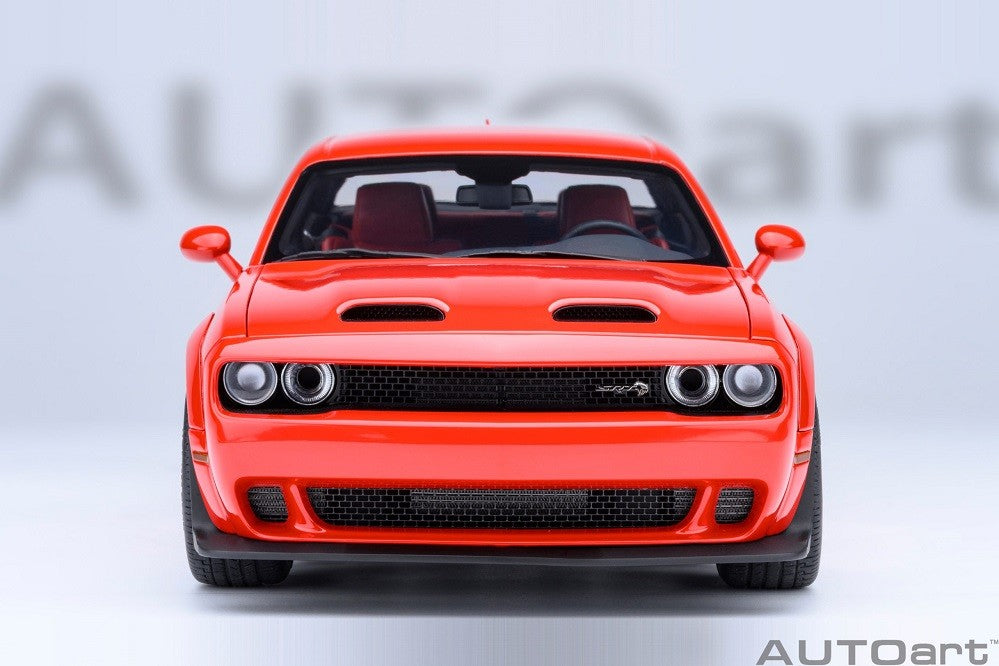 Dodge Challenger SRT Jailbreak 2022 (TorRed) - Autoart 1/18 - 71764 - Passion Diecast 