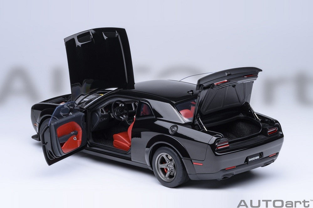 Dodge Challenger SRT Superstock 2023 (Pitch Black) - Autoart 1/18 - 71765 - Passion Diecast 