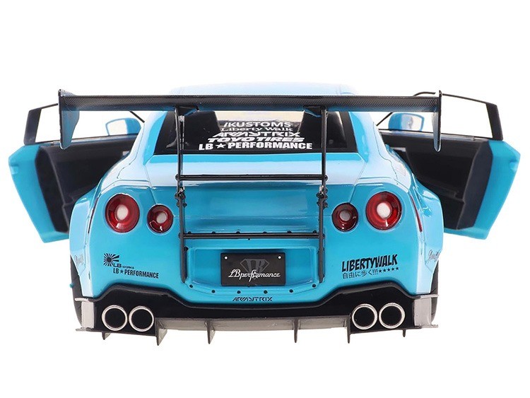 LBWK Liberty Walk 2023 Nissan Skyline GT-R R35 Baby Blue -  Solido  1/18 - S1805817 -   Passion Diecast 