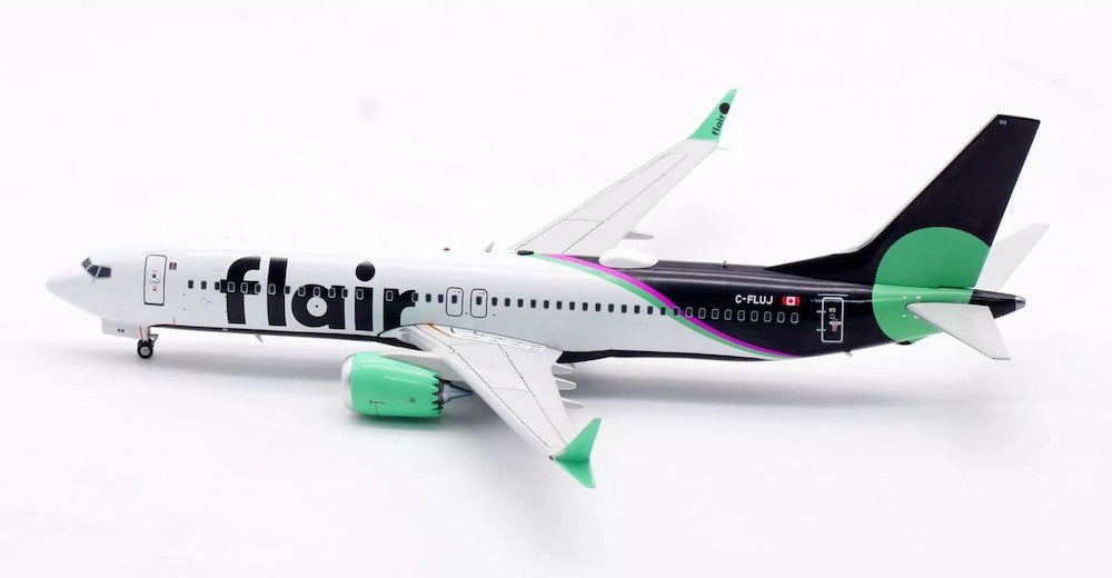 Flair Airlines Boeing 737 MAX8 / C-FLUJ / Inflight 200 / 1:200 / IF738MF80624