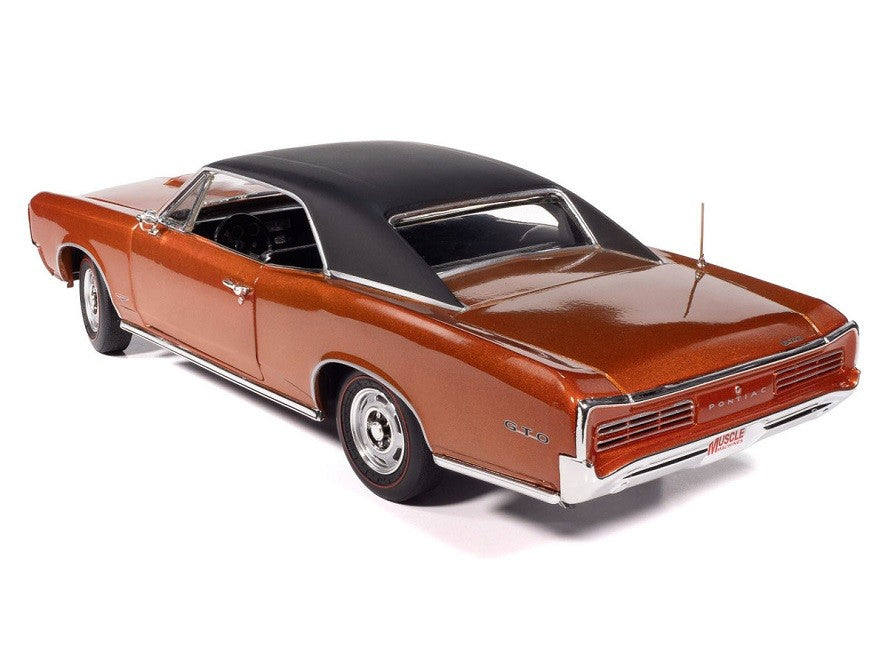 1966 Pontiac GTO Hardtop in Copper Blaze - Hemmings Muscle Machines - Auto World - 1/18 - AMM1346 - Passion Diecast 