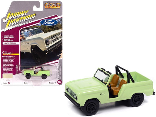 1967 Ford Bronco in Glen Green - Johnny Lightning 1/64 - JLCG033 B E Passion Diecast