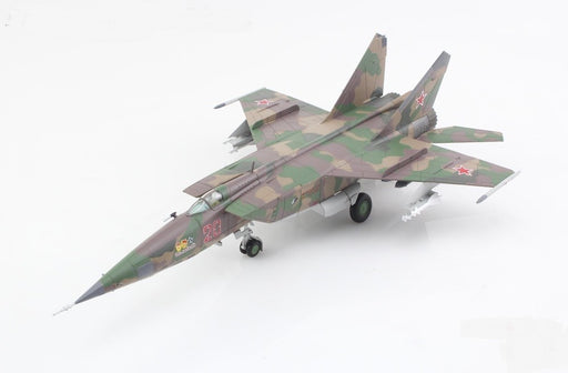 Mikoyan-Gurevich MiG-25RBF Foxbat-D / Russian Air Force 47th GRAP, Shatalovo AB, Russia, 2001 / HM 1:72 HA5654