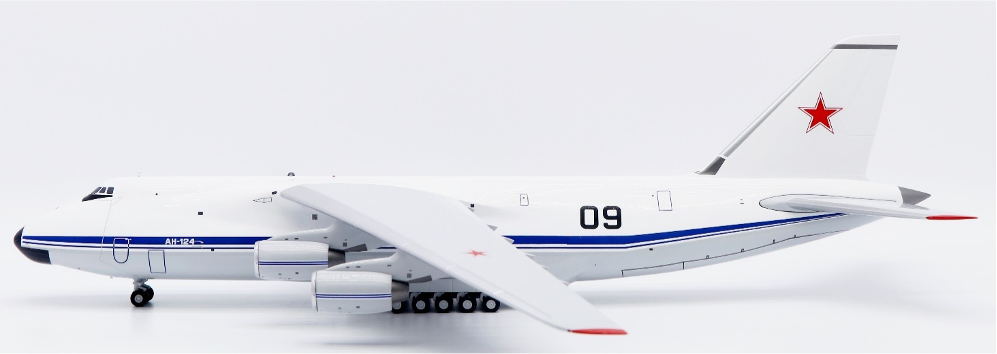 (Preorder) (Free shipping) Soviet Air Force Antonov AN-124 / 09 /  JC Wings / 1:200 / XX20702