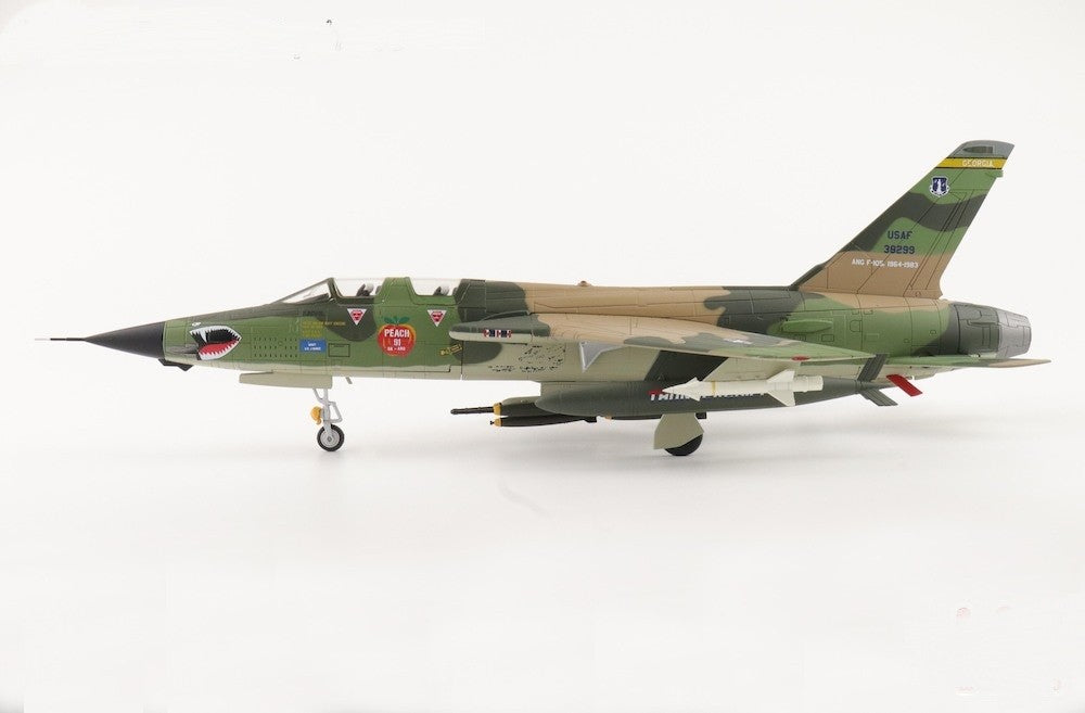 Republic F-105F Thunderchief USAF 116th TFW, 128th TFS, Dobbins AFB, GA ...