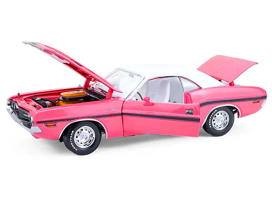 1970 Dodge Challenger R/T Hardtop 440 in Panther Pink with White Top and White Interior - 1/18 - Greenlight - 13699