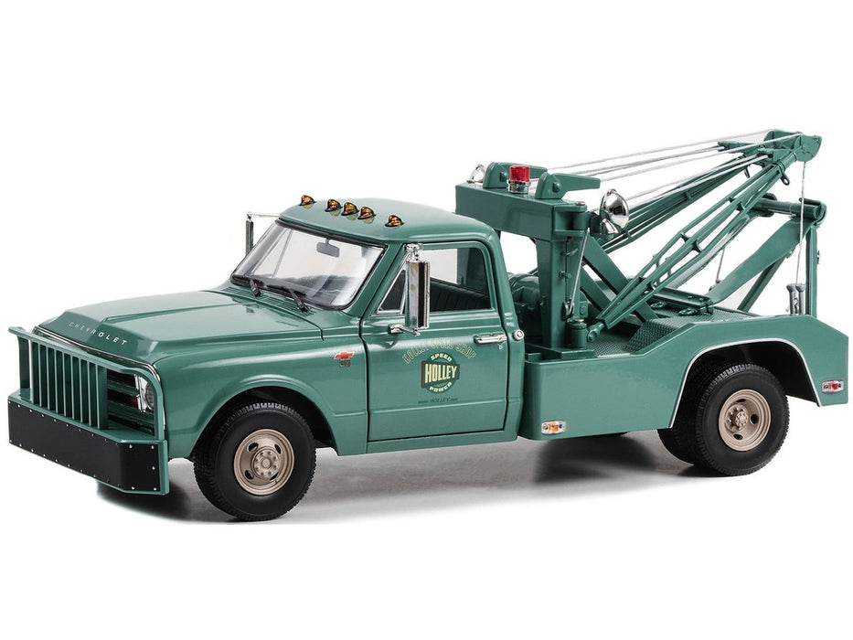 1967 Chevrolet C-30 Dually Wrecker Tow Truck Holley Speed Shop -  Greenlight 1/18 - 13682 Passion Diecast 