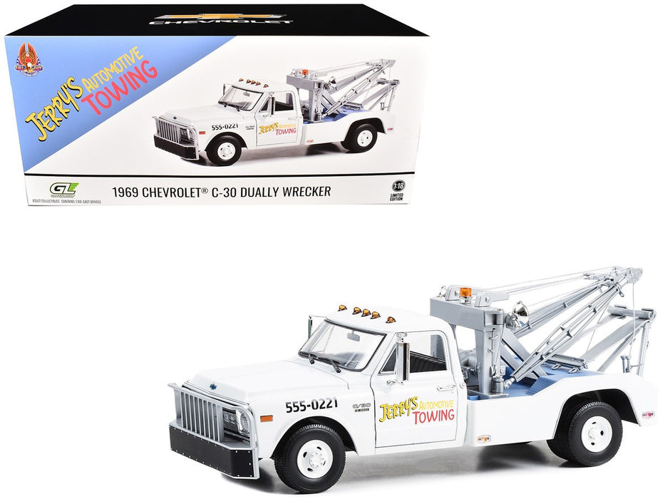  Jerrys Towing - 1969 Chevrolet C-30 Dually Wrecker - Fall Guy Stuntman Association -  Greenlight 1/18 - 13683