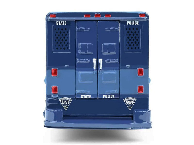 2019 Step Van - Massachusetts State Police Underwater Recovery - H.D. Trucks Series 26 - 1/64 Greenlight - 33260 C