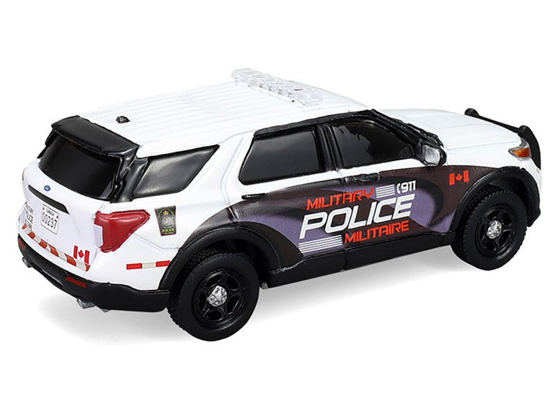 2024 Ford Police Interceptor - Canada Military - Hot Pursuit - Canada Special Edition - 1/64 Greenlight - 43065 E