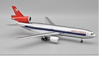 Northwest Airlines McDonnell-Douglas DC-10-40 / N158US / B-Models / 1:200 / B-104-NW-158P