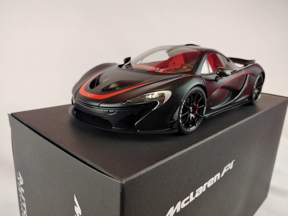 (Used)(Free shipping) McLaren P1 Matt Black, Red Accents 1/18 AUTOART 76027  Used