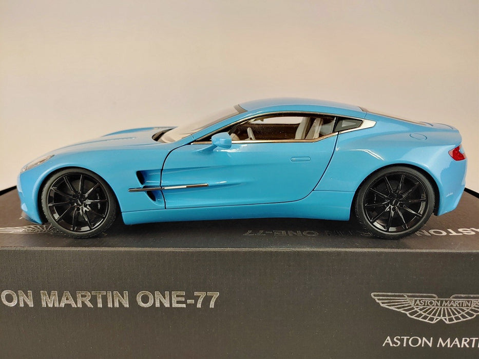 (Used)(Free shipping) Aston Martin One-77 One77 (Tiffany Blue) 1/18 AUTOART 70240 Used