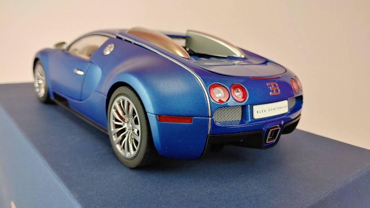 (Used)(Free shipping) Bugatti EB Veyron 16.4 Bleu Centenaire Blue Metallic  1/18 AUTOART 70951  Used