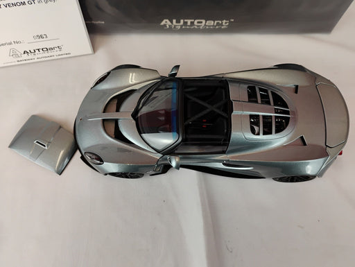 (Used)(Free shipping) HENESSEY VENOM GT (GREY) AUTOART 75402  Usagé   Used