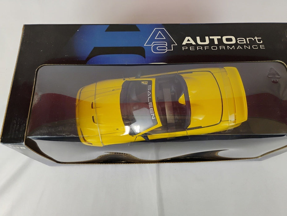 (Used)(Free shipping)  FORD MUSTANG SALEEN S 351 CONVERTIBLE 1998 (YELLOW)  AUTOART 72731    Used